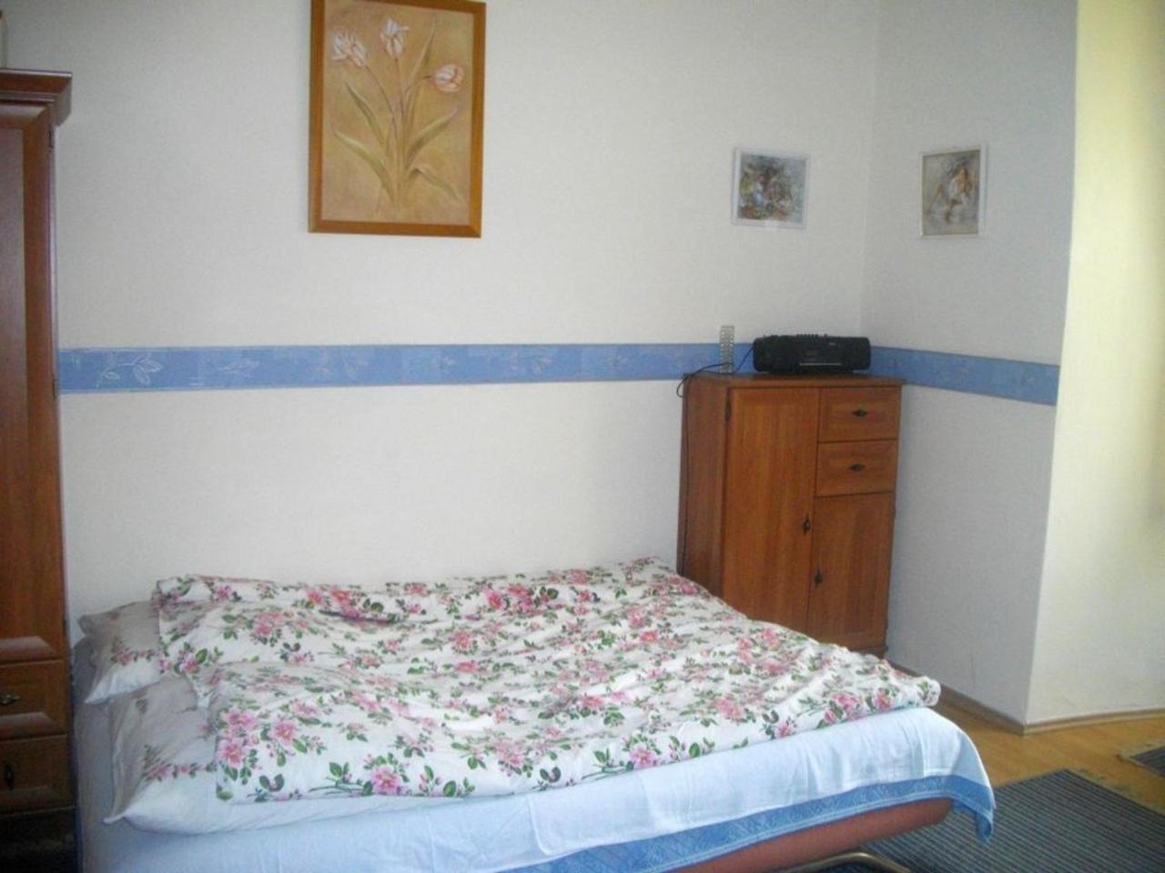 Holiday Home In Balatonmariafuerdo 19232 Balatonkeresztúr المظهر الخارجي الصورة
